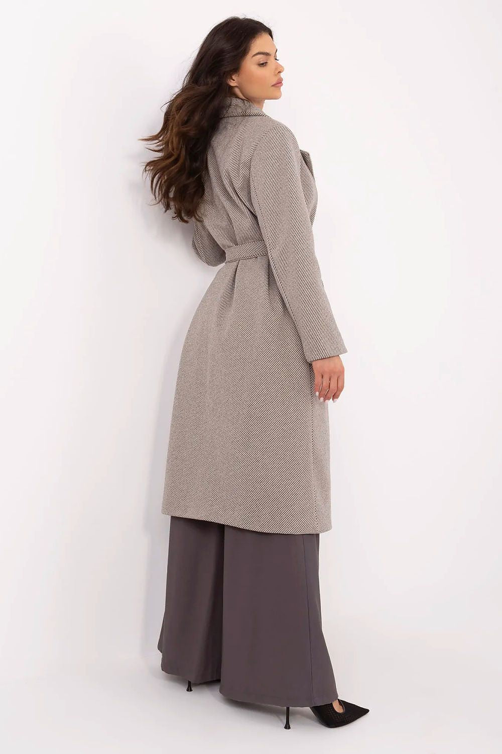 Coat model 211304 Italy Moda