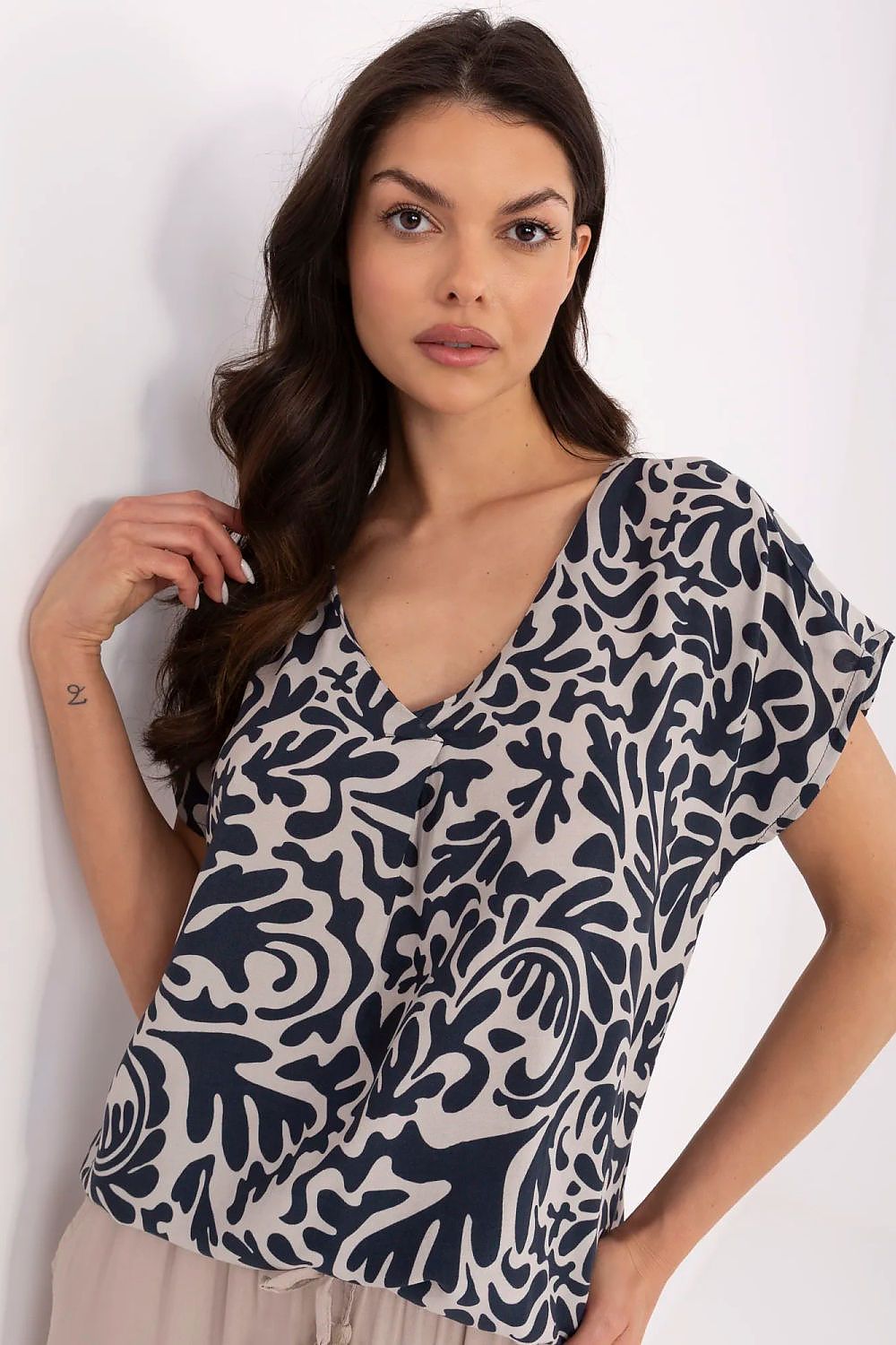 Blouse model 211498 Sublevel